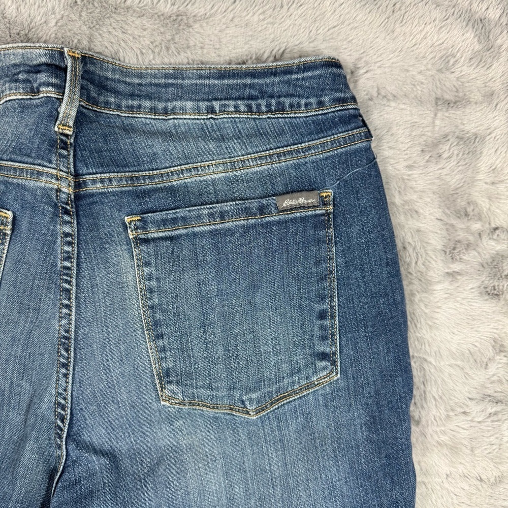 Eddie Bauer Blue Straight Leg Jeans Classic Denim - Picture 4 of 13